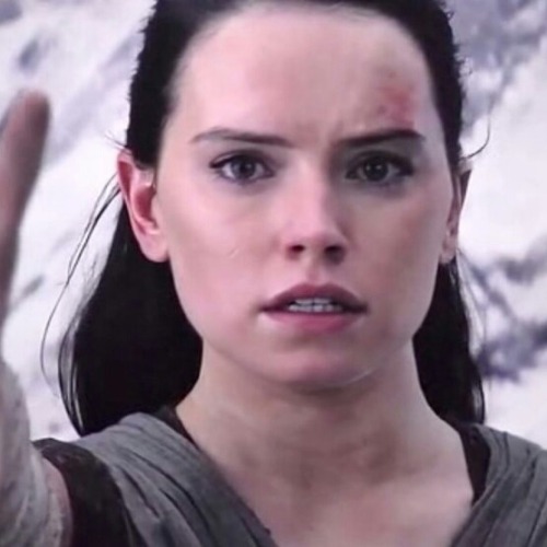 rey (tlj!) icons like or reblog if you save please