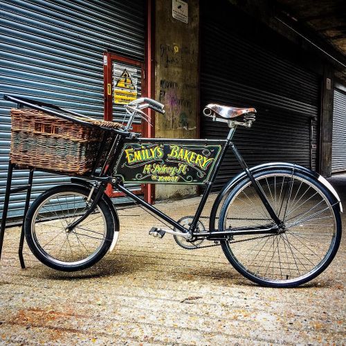 thebicycletree: #cycling #butcherbike #vintage #bicycle #sturmeyarcher by velosteel ift.tt/20