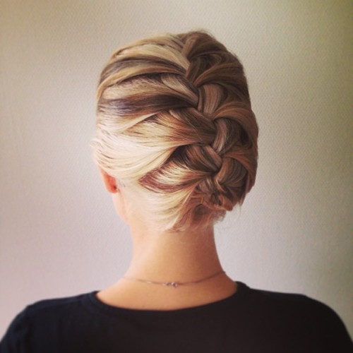 An easy updo w/ a french braid just tucked in :) #blond #blonde #hair #hairstyle #updo #frenchbraid 