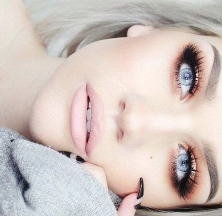 **Let me live that Fantasy**