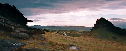 shiremaiden:  30 DAY LOTR CHALLENGE | Day 17 ➼ Scenery appreciation “Home is behind, the world ahead.” 