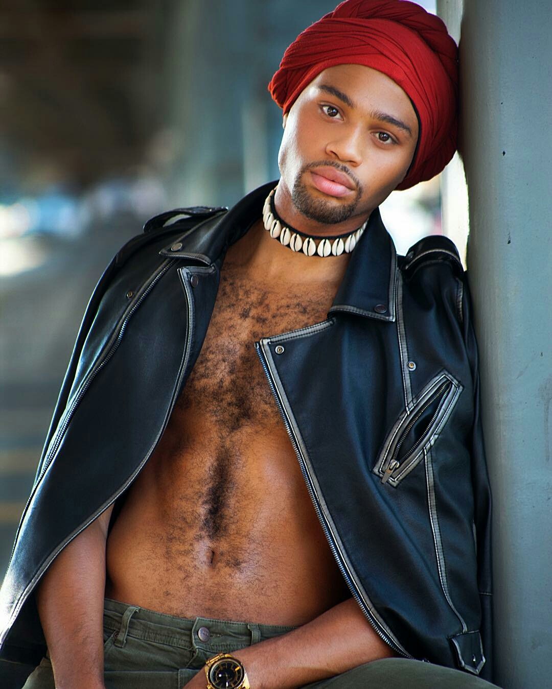 ohthentic: blackboysrmagic:  @isaiahalan  Oh 