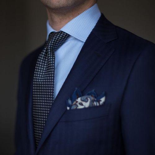 @dormeuil1842 Amadeus is one of my favorite patterned suiting fabrics for blue #wiwt #lookbook #appa