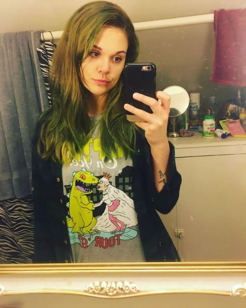 I was tired af but look at my sweet Reptar on ice shirt #reptar #rugratshttps://www.instagram.com/