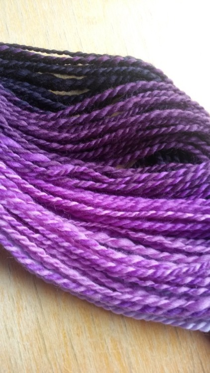 Handspun yarn: a violets blend and a violets gradient, both from Nunoco. I’m very happy with h