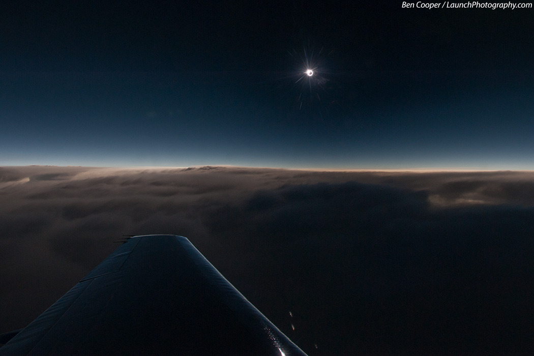 astronemma:  Rare Hybrid Solar Eclipse Photos of Nov. 3, 2013 Images credit: Nicholas