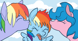 comickitsart:  we’re so proud of our little dashie-washie  X3!