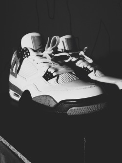 fagg0tkevin:  Air Jordan 4 “White Cement”