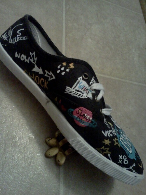 strawberrygom:  [B1A4] What’s Going On? ShoesBased on the B1A4’s website teaser