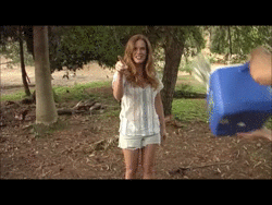hookslovelyswan:  nattyduarted:  Rebecca Mader ALS Ice Bucket Challenge Hahahaha  BEST ICE CHALLENGE EVER! 