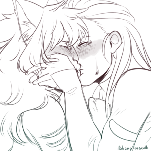 kiss me kiss me kiss me