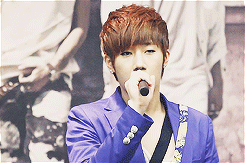 yuu-n:  22/70 gifs of Kim Sunggyu 