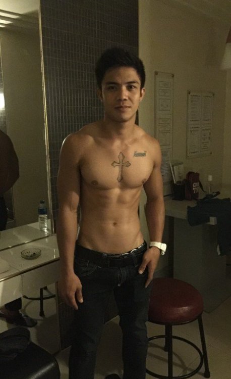 xxxtokisaru:  Filipino Masseur - Jhoross :)