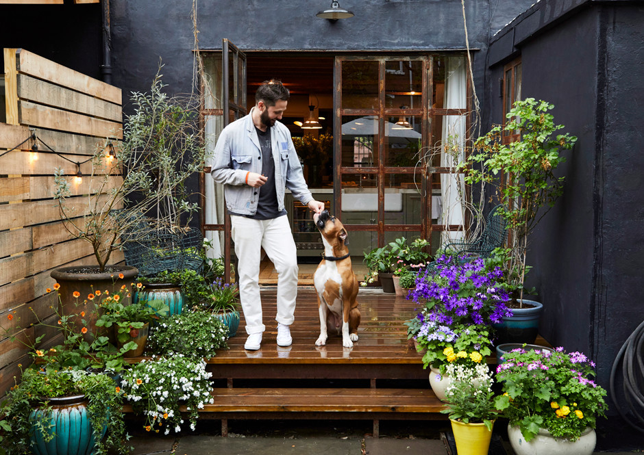 gravityhome: Colourful Brooklyn brownstone | photos by Nicole Franzen   Follow Gravity
