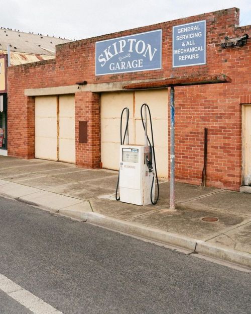 Drove through this old country town called Skipton while driving around in Australia and had to snap