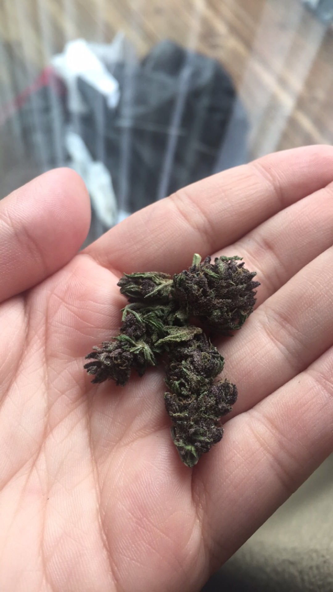 badasscannabitch:  purple-champagne:  Love this stuff 😍  That is some deeeep purple