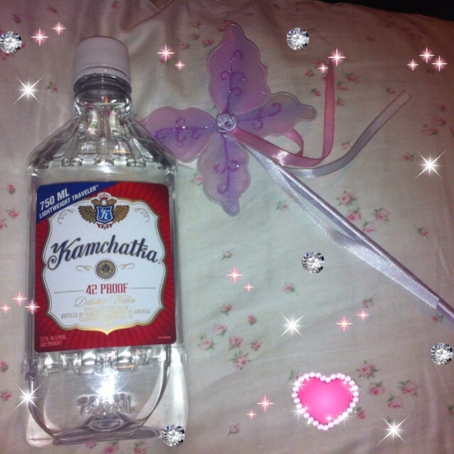 flowerwomb:  Cheap liquor for my babydoll heart 
