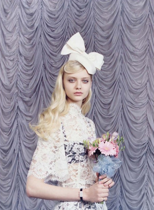 lesbeehive:  Les Beehive – Nastya Kusakina, Frances Coombe & Sarah Engelland by Venetia Scott - Self Service #39, Fall/Winter 2013-14 