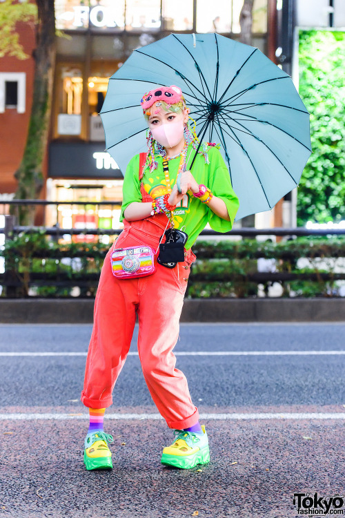 tokyo-fashion:18-year-old English-speaking Japanese shop staffer Sayaka on the street in Harajuku (s