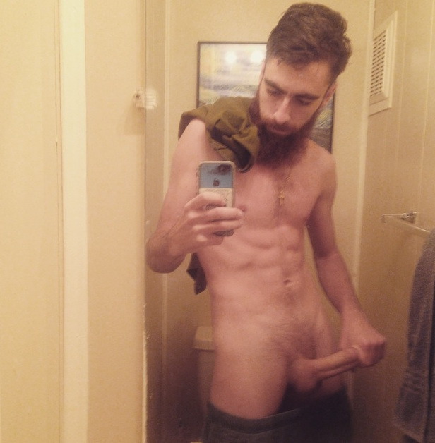 yummyhairydudes:  If he didnt trim-he’d be PERFECT! YUM!  For MORE HOT HAIRY guys-Check
