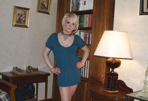 jenn14u:  Reason number 6372 why gurls who used to be bois are hotter than bio cunt.