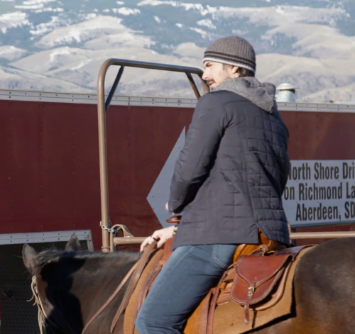 imarigil:Glimpse of Brandon Routh honing his horse-riding skills before filming.  The Redeemer BTS -