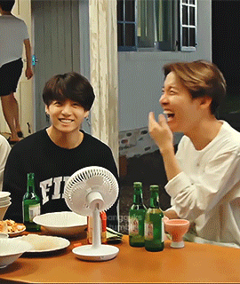 GET TO KNOW ME Fav Dynamic - Hopekook