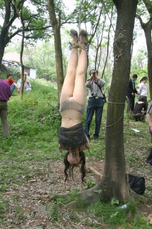 public bondage