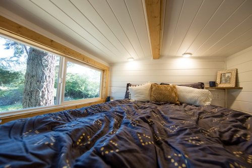 dreamhousetogo:By Tiny House Heirloom