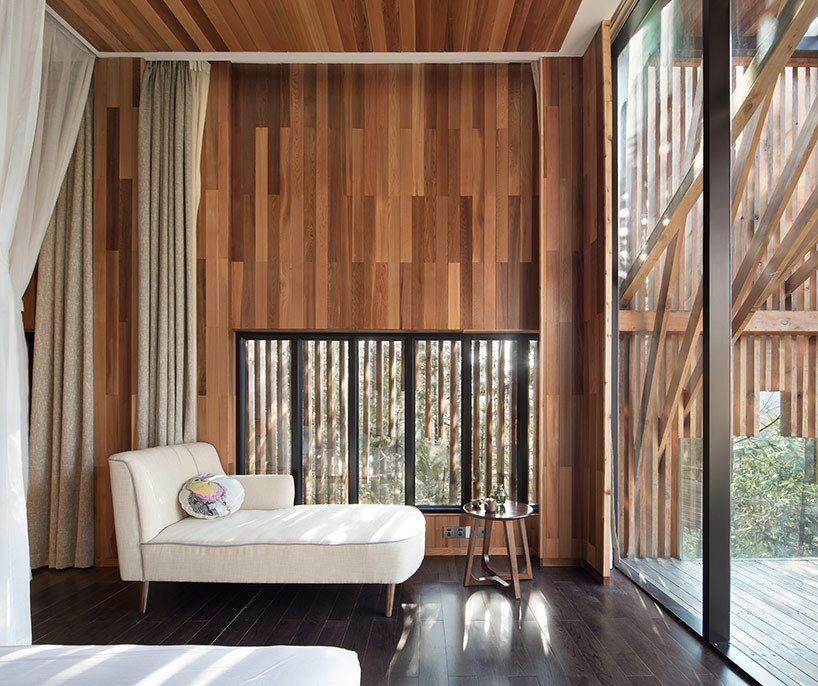 archatlas:  Treehouse M built on the QiYunshan Mountain by LanD Studio