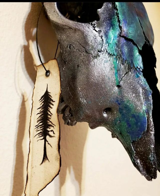Seek what ignites your soul.  AURORA // Available  Link in bio   #skullartist #skullart #witchart #paintedskull #modernart #oddities #vultureculture #darkart #artforsale #art #creatorlife #soul  (at Missoula, Montana) https://www.instagram.com/p/Cc5tg6ZJl6U/?igshid=NGJjMDIxMWI= #skullartist#skullart#witchart#paintedskull#modernart#oddities#vultureculture#darkart#artforsale#art#creatorlife#soul