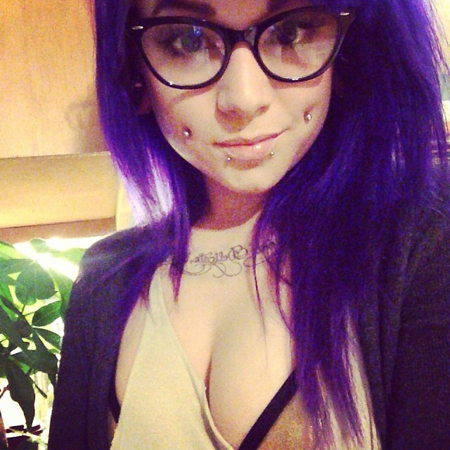 vaydaplacebosuicide:  Have a fun and safe evening everyone! ✨✨✨ DONT DRINK