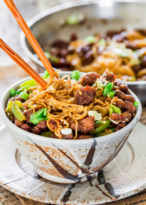 XXX foodffs:  MONGOLIAN BEEF RAMEN NOODLESReally photo