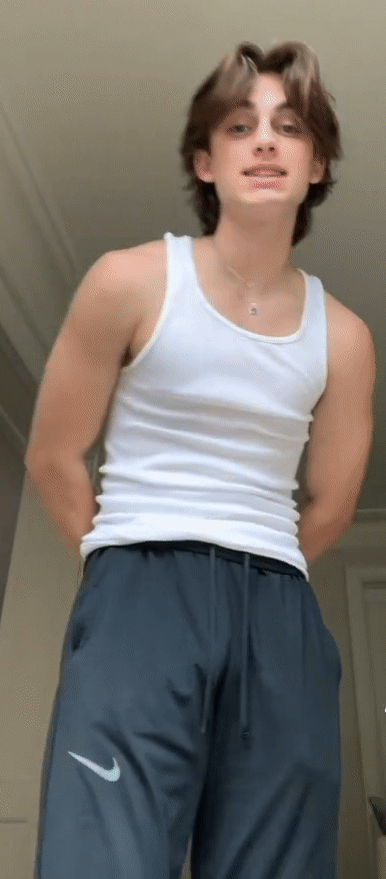 Johnny O 👀