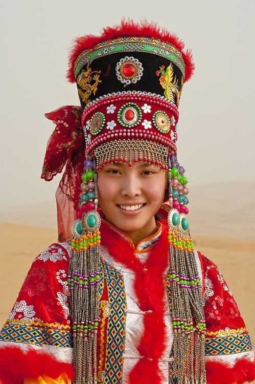 sartorialadventure:Mongolian women