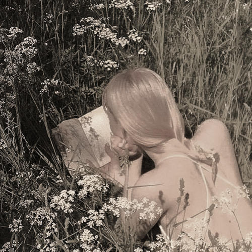 Billie Eilish Fairy - Aesthetic Credit If Used