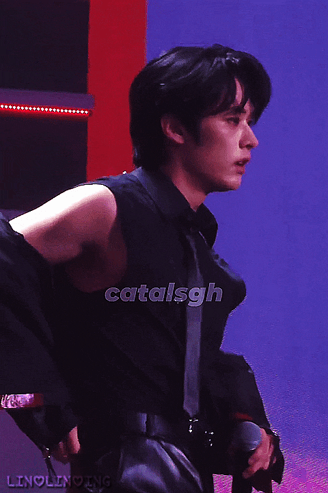 Favourite Minho Looks: 11/