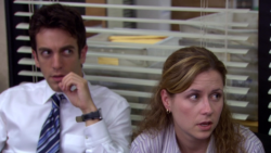 yazmineok:  khadds:  NO SHOW IS BETTER THAN THE OFFICE  HONESTLY..