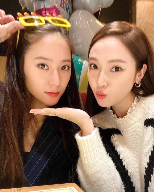 sicafeed: jessica.syj: Happy birthday to the girl with the coolest older sister in the world!!✨ http