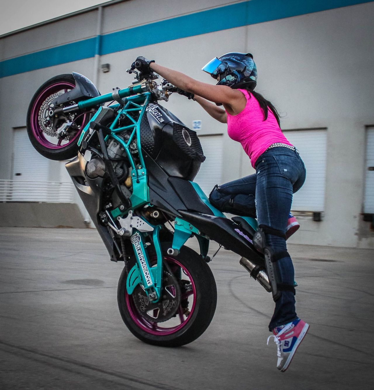 Lustworthy Moto