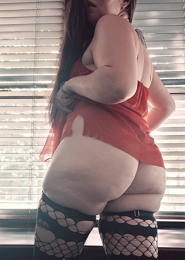 kash79:missathesiren:Moving on the feeling in the airWow 🥰