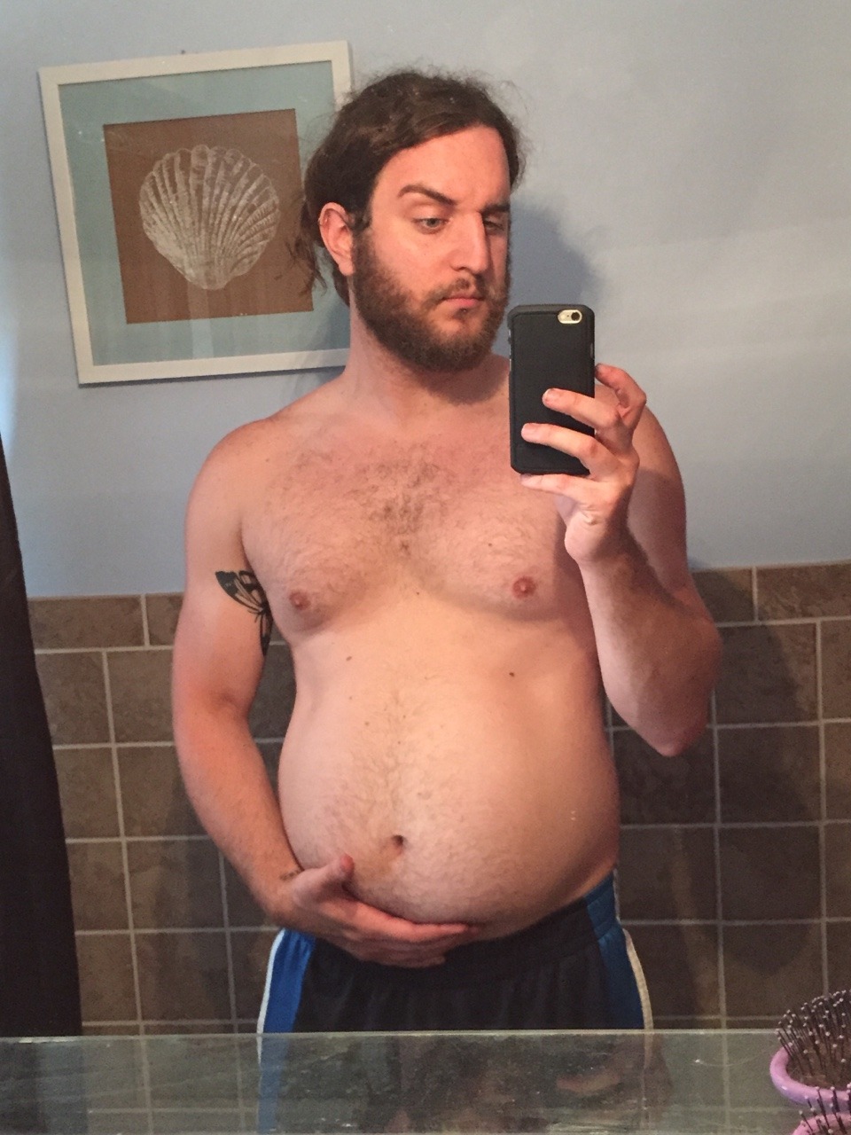 inkedbearfeeder:  losemybreath4444:  Post fourth of July dinner stuffed  Woooof!!