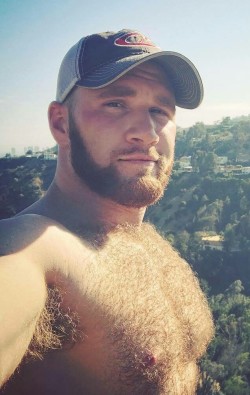 🐻Luv the FUR🐻 Hairy Bearded men. No Twinks