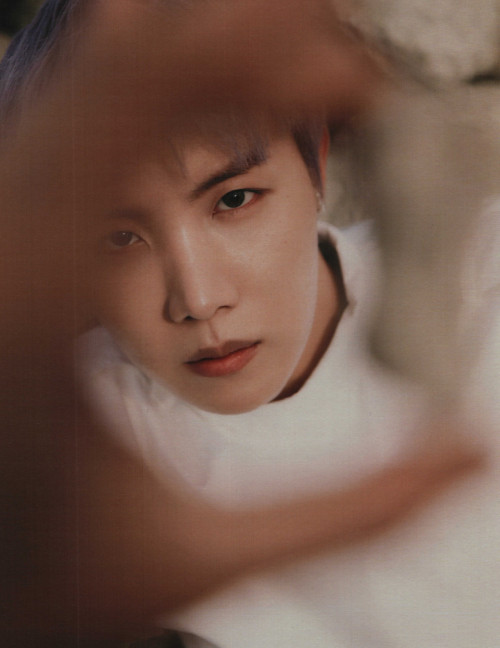 SPECIAL 8 PHOTO-FOLIO - J-HOPE II