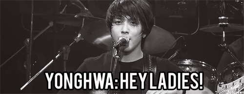 jjong-asm-blog:   Yonghwa checked if there’s a guy(s) who’s watching their concert