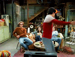 leochingkwaked:  So, who will Jackie choose as her roller disco partner? Who, who,