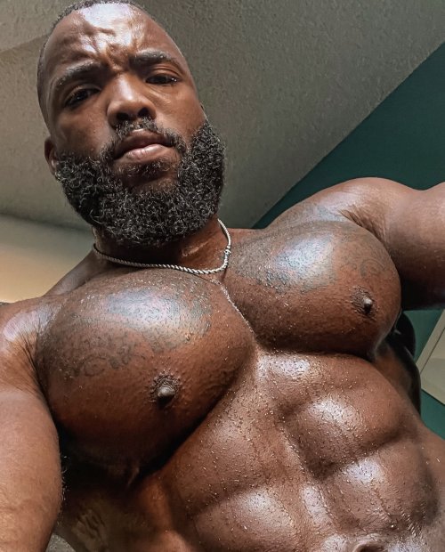 Black muscle nips and feet