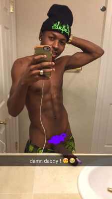 instagramboyzgonewild:  Follow him on SC @lilclapclap I enjoy his snaps