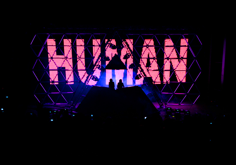 waytoochopped:  edmdoctor:  HUMAN  daft punk &lt;3333