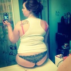 chubby-bunnies:  US Size 12 , I’m a very proud curvy lady :) I love every way my body curves! http://lilcrayy.tumblr.com/